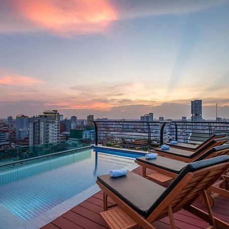 Colina Sky Hotel Пном Пен Екстериор снимка