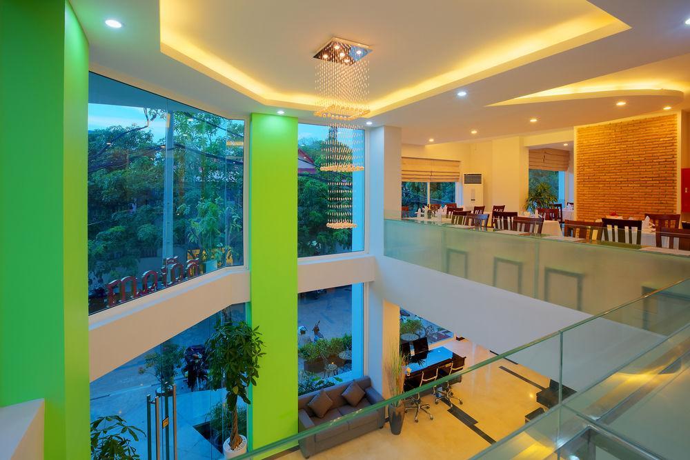 Colina Sky Hotel Пном Пен Екстериор снимка