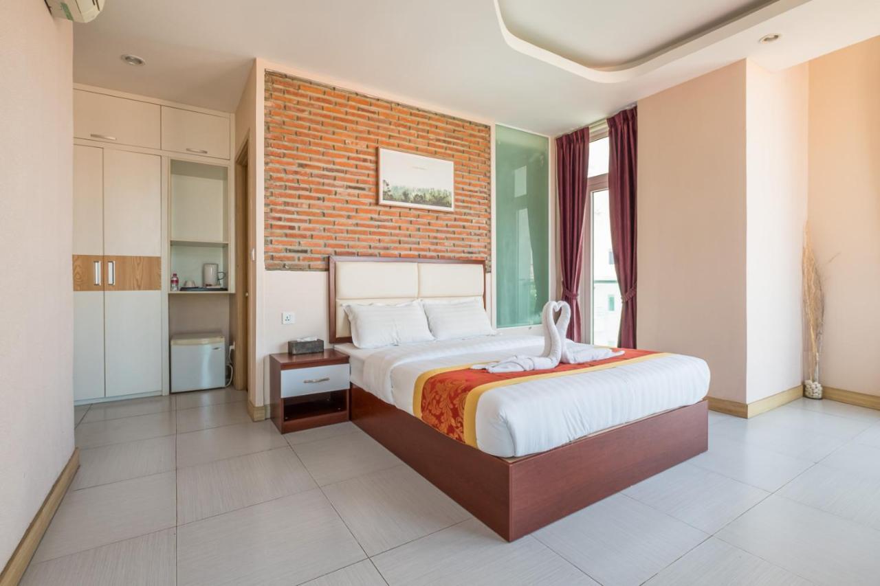 Colina Sky Hotel Пном Пен Екстериор снимка