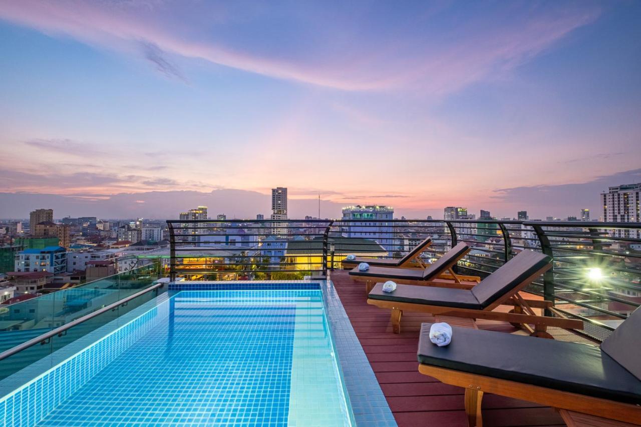 Colina Sky Hotel Пном Пен Екстериор снимка